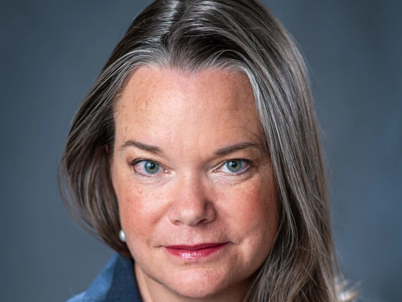 margaret pitts headshot